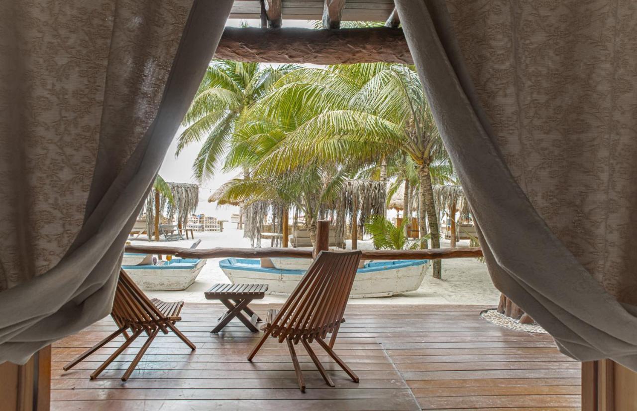 Casa Las Tortugas Petit Beach Hotel & Spa Остров Холбокс Экстерьер фото